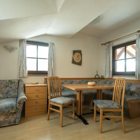 Apartment Oberlinderhof Cadipietra