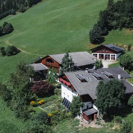 Oberlinderhof